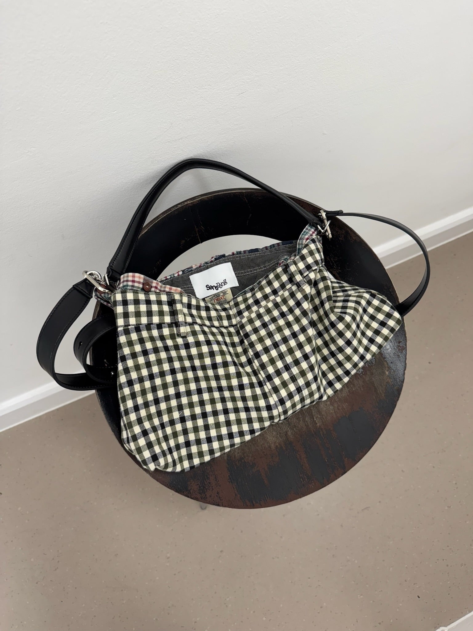 Collar Bag