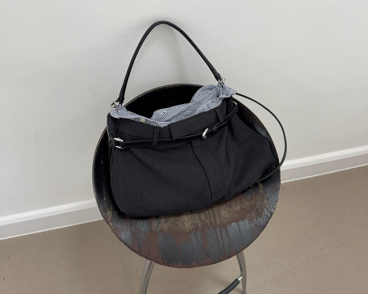 Collar Bag