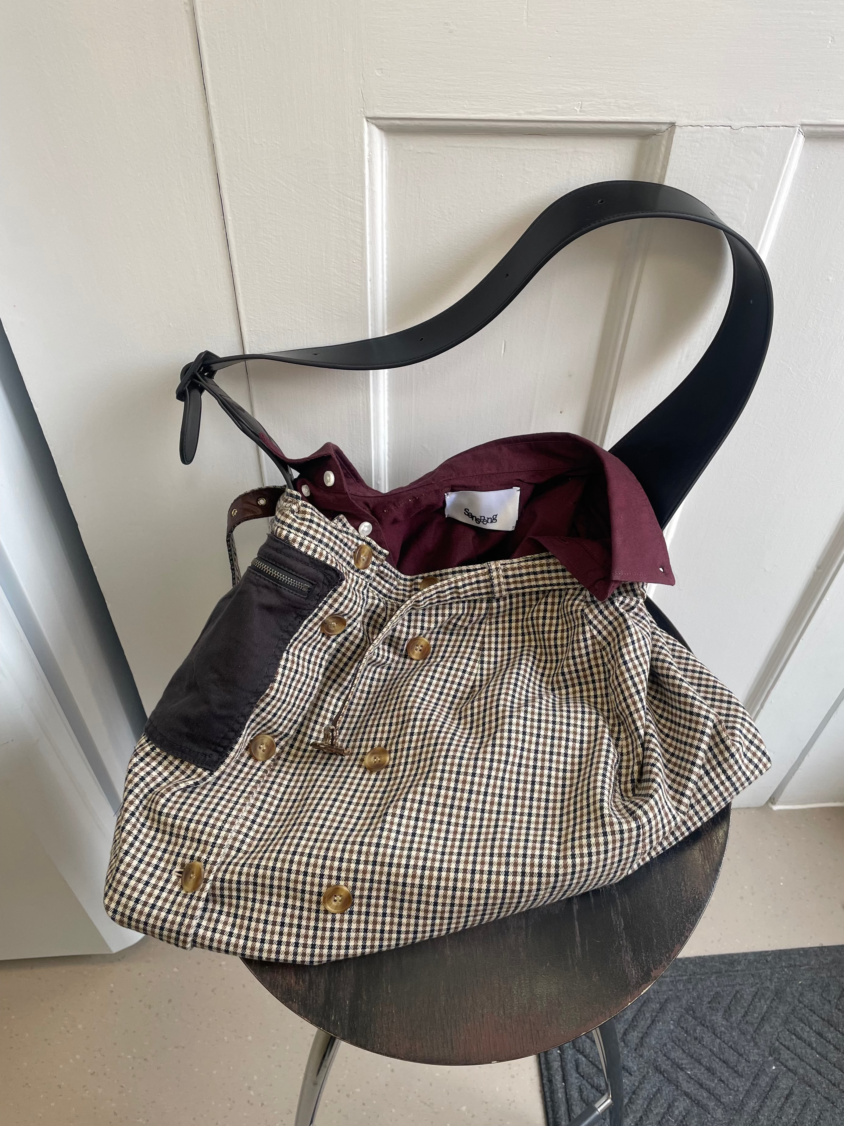 Collar Bag
